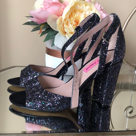 Betsey Johnson Shoes - BETSEY JOHNSON Black Glitter Heels Sandals Shoes